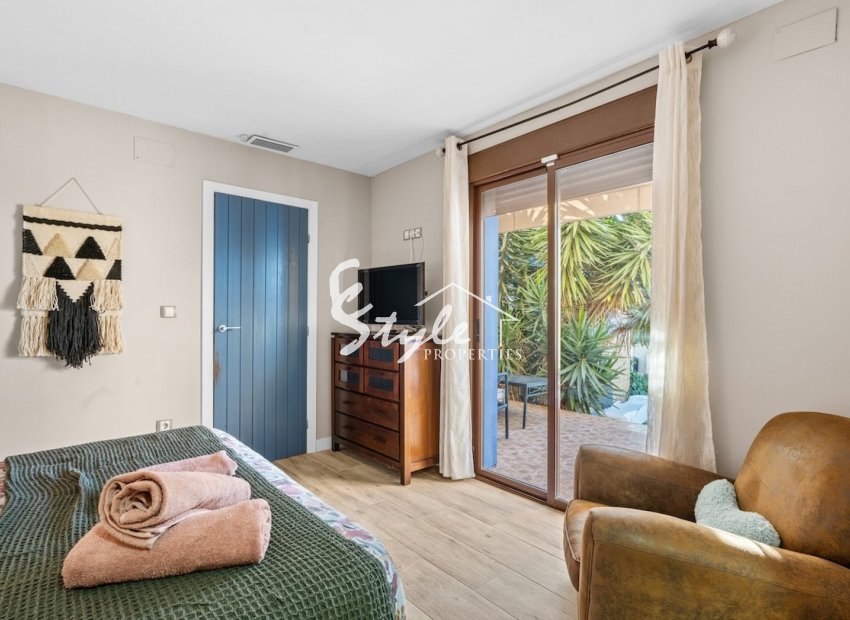 Resale - Villa - Santa Pola - El Poble Llevanti