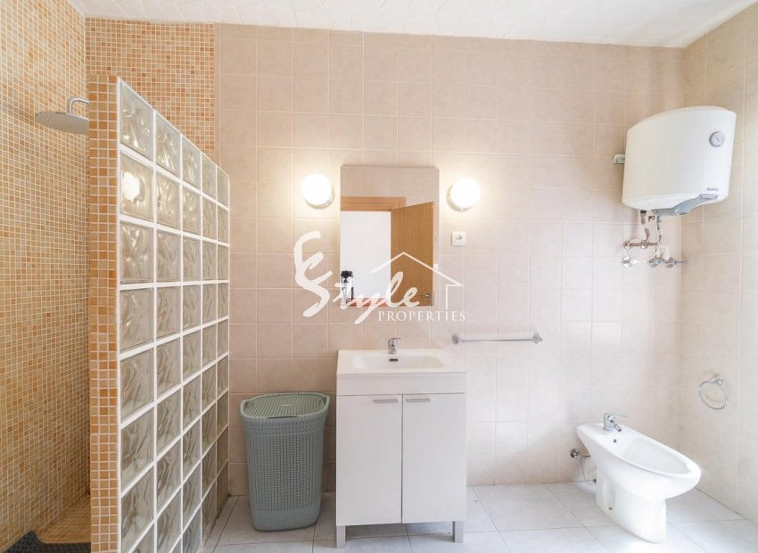 Resale - Villa - Torre - Pacheco - Roldán