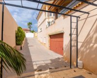 Resale - Villa - Torrevieja - Aguas Nuevas