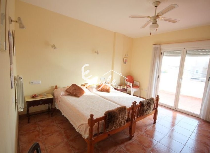 Resale - Villa - Torrevieja - Aguas Nuevas