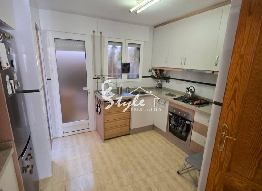 Resale - Villa - Torrevieja - Aguas Nuevas