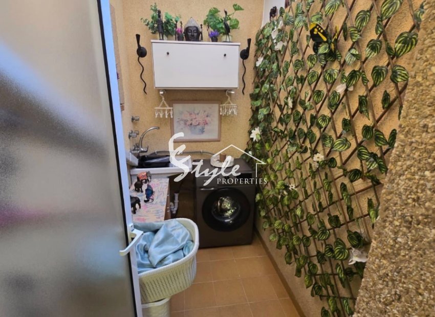 Resale - Villa - Torrevieja - Aguas Nuevas