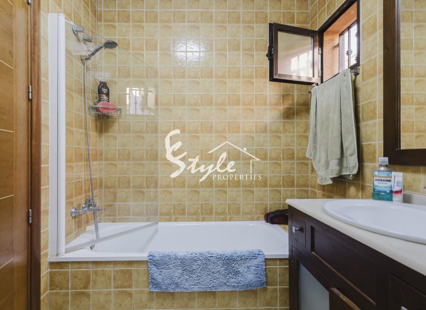 Resale - Villa - Torrevieja - Aguas Nuevas