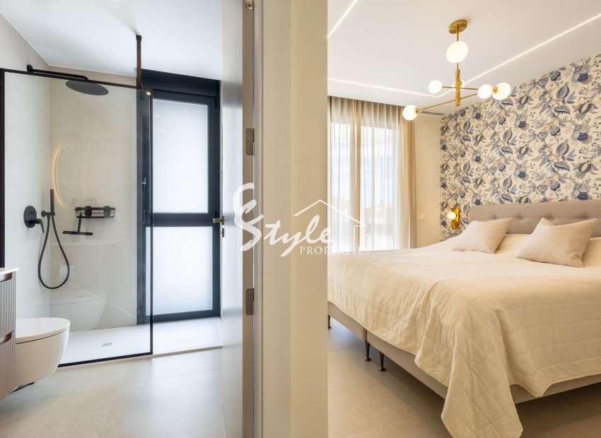 Resale - Villa - Torrevieja - Aguas Nuevas
