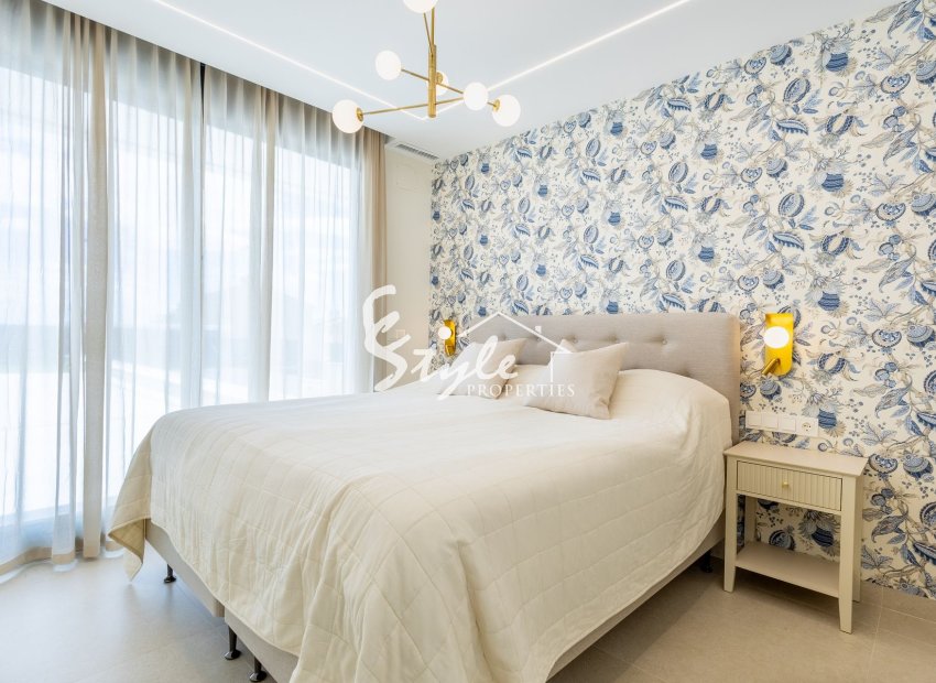 Resale - Villa - Torrevieja - Aguas Nuevas
