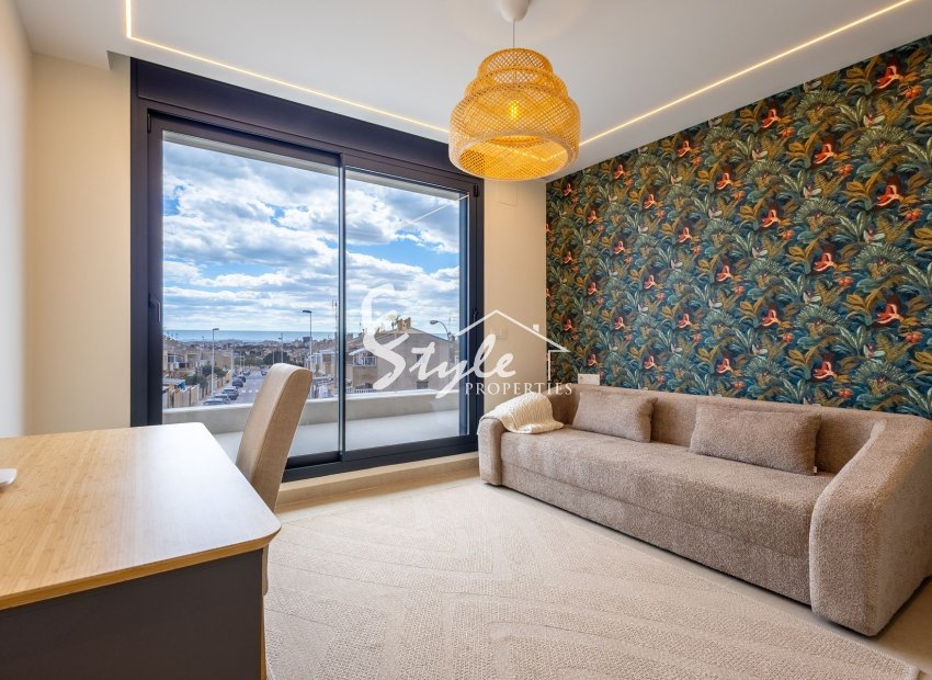 Resale - Villa - Torrevieja - Aguas Nuevas
