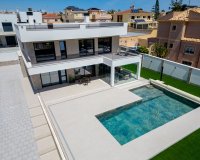 Resale - Villa - Torrevieja - Aguas Nuevas