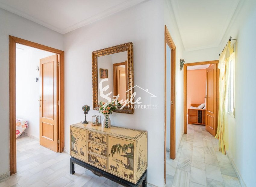 Resale - Villa - Torrevieja - Cabo Cervera