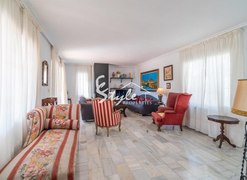 Resale - Villa - Torrevieja - Cala de cabo cervera