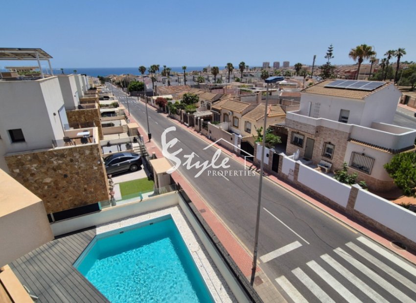 Resale - Villa - Torrevieja - Costa Blanca Sur
