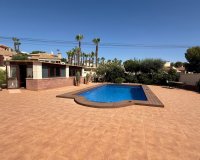 Resale - Villa - Torrevieja - Costa Blanca Sur