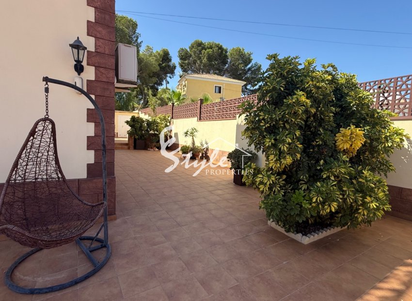 Resale - Villa - Torrevieja - Costa Blanca Sur