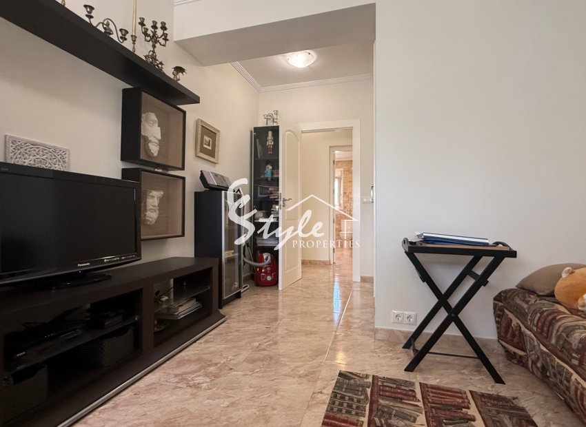 Resale - Villa - Torrevieja - Costa Blanca Sur