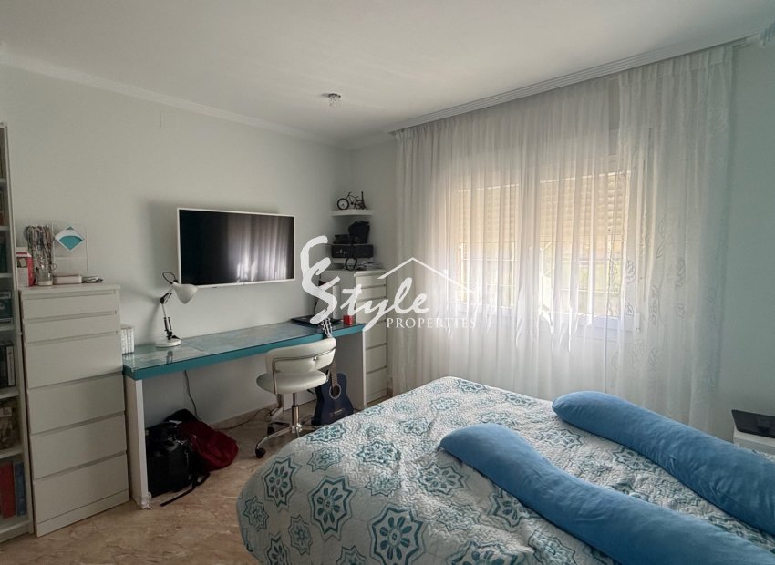 Resale - Villa - Torrevieja - Costa Blanca Sur