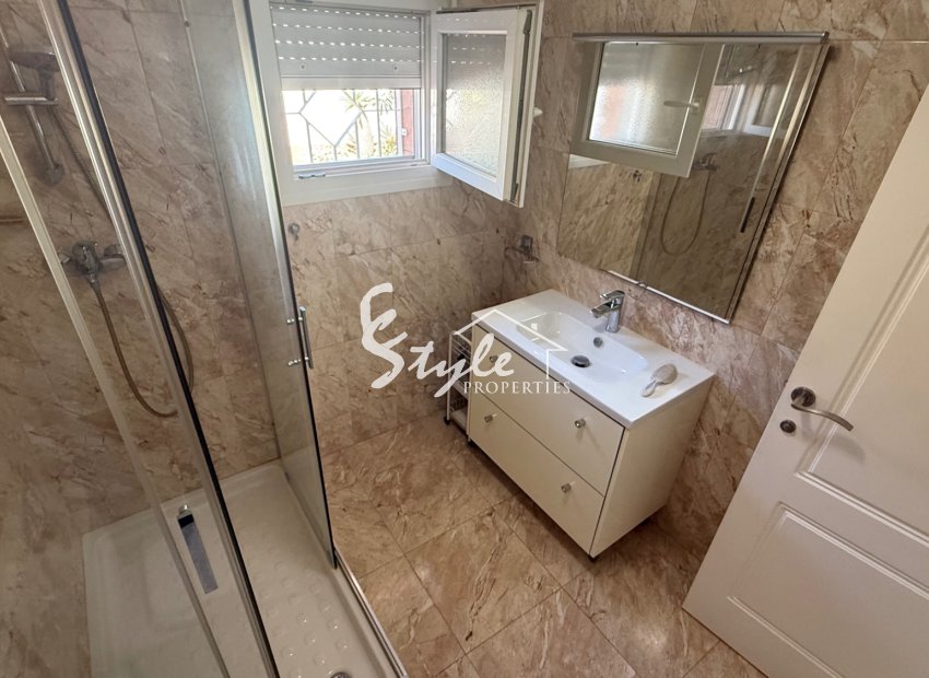 Resale - Villa - Torrevieja - Costa Blanca Sur