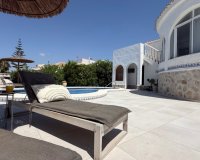 Resale - Villa - Torrevieja - Costa Blanca Sur
