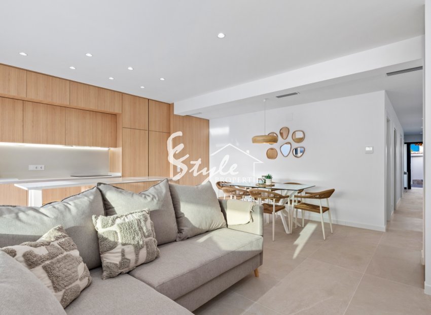 Resale - Villa - Torrevieja - El Chaparal