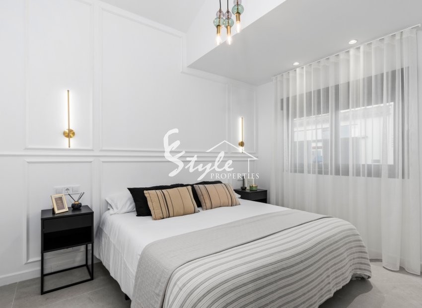 Resale - Villa - Torrevieja - El Chaparal