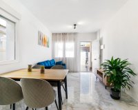 Resale - Villa - Torrevieja - El Chaparal