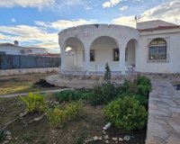 Resale - Villa - Torrevieja - El Chaparal