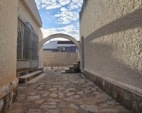 Resale - Villa - Torrevieja - El Chaparal