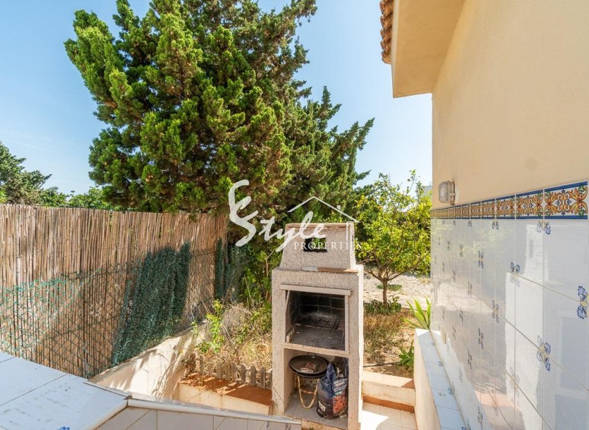 Resale - Villa - Torrevieja - La Mata