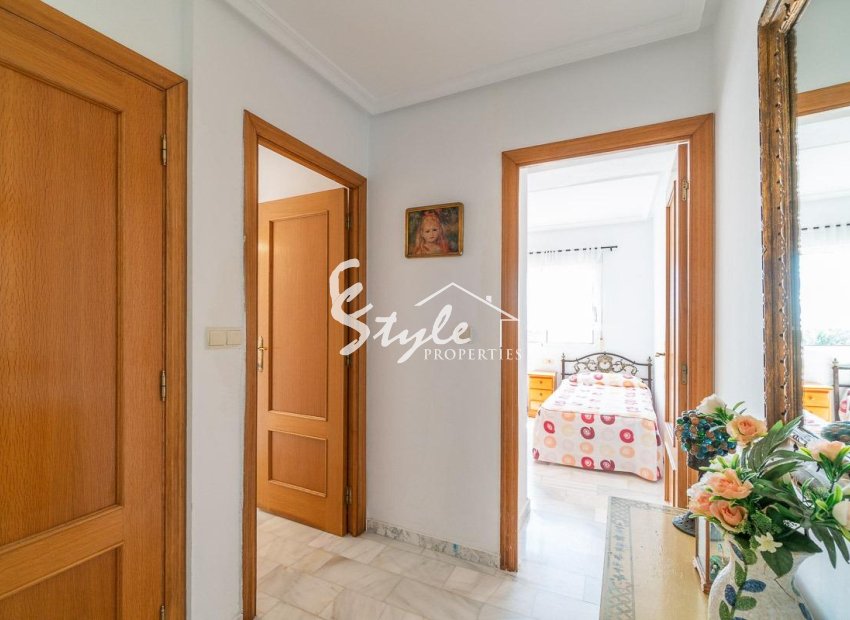 Resale - Villa - Torrevieja - La Mata