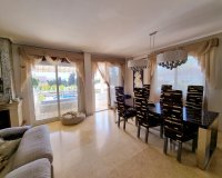 Resale - Villa - Torrevieja - La Mata