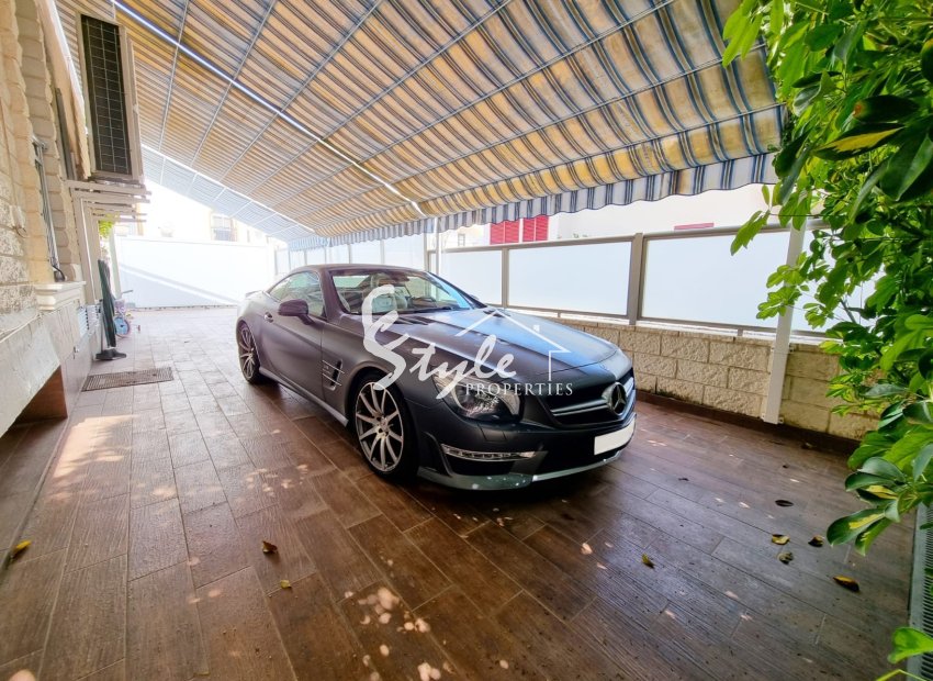 Resale - Villa - Torrevieja - La Mata