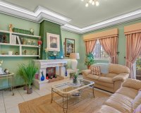 Resale - Villa - Torrevieja - La Mata