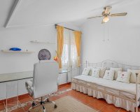 Resale - Villa - Torrevieja - La Mata