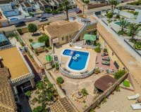 Resale - Villa - Torrevieja - La Siesta