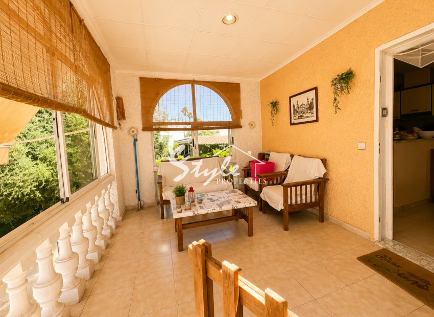 Resale - Villa - Torrevieja - La Siesta