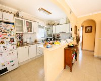 Resale - Villa - Torrevieja - La Siesta