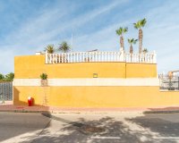 Resale - Villa - Torrevieja - Los altos