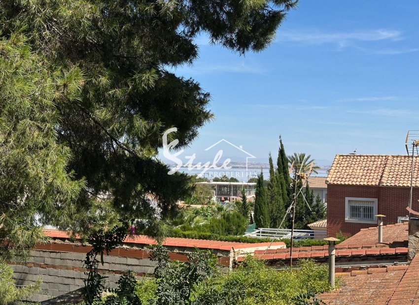 Resale - Villa - Torrevieja - Los Balcones - Los Altos del Edén