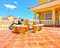 Resale - Villa - Torrevieja - Los Balcones