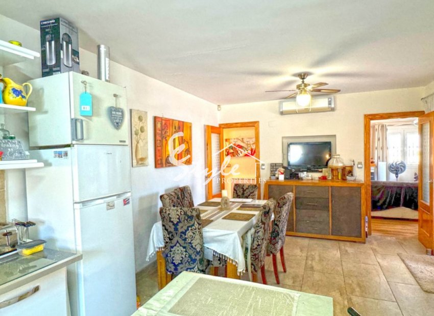 Resale - Villa - Torrevieja - Los Balcones