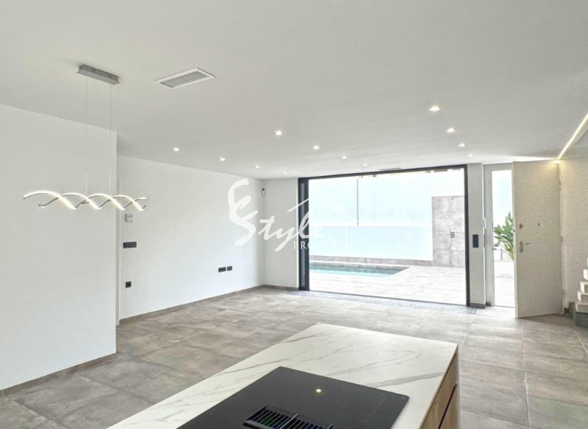 Resale - Villa - Torrevieja - Los Balcones