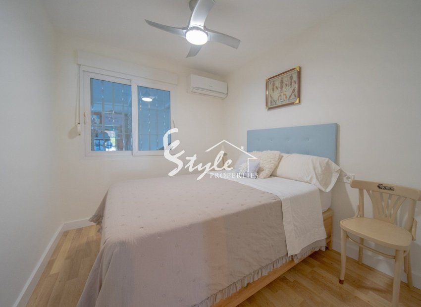 Resale - Villa - Torrevieja - Los Balcones