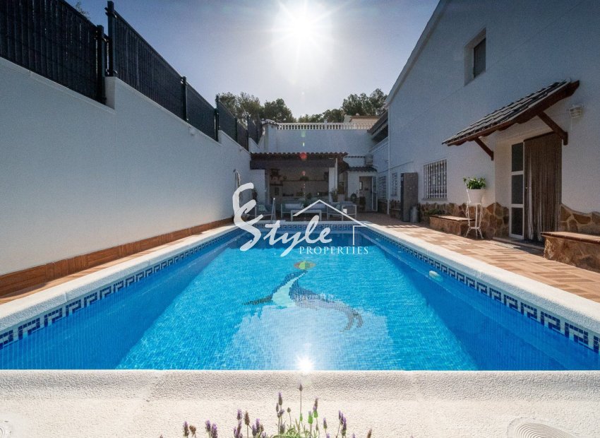 Resale - Villa - Torrevieja - Los Balcones