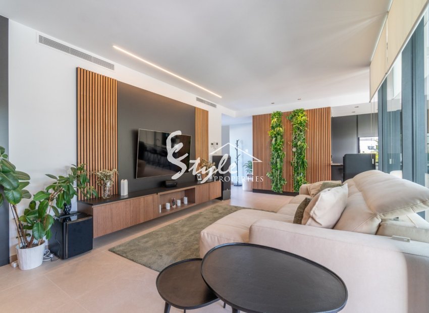 Resale - Villa - Torrevieja - Los Balcones