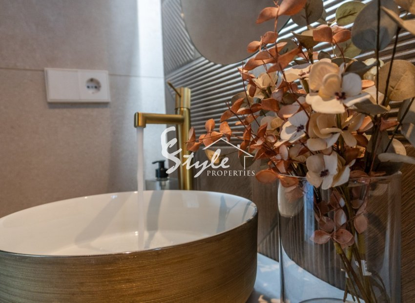 Resale - Villa - Torrevieja - Los Balcones