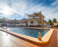 Resale - Villa - Torrevieja - Los Balcones