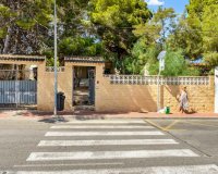 Resale - Villa - Torrevieja - Los Balcones