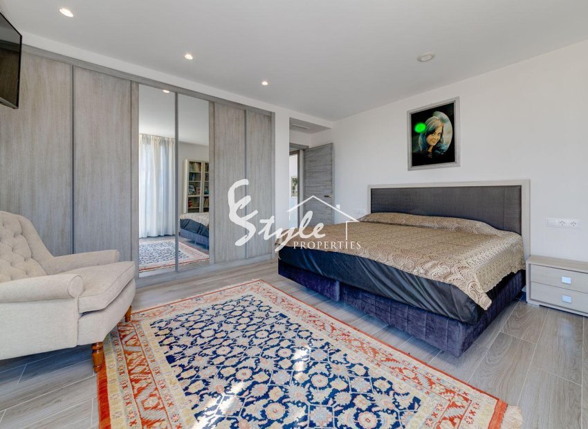 Resale - Villa - Torrevieja - Los Balcones