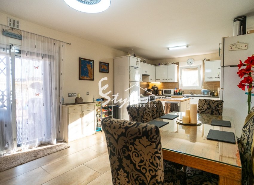 Resale - Villa - Torrevieja - Los Balcones