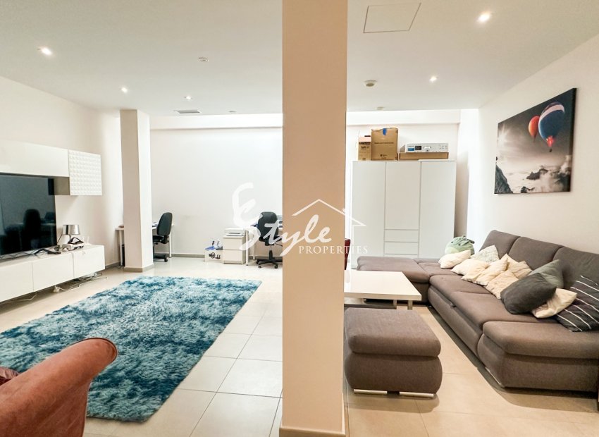 Resale - Villa - Torrevieja - Nueva Torrevieja - Aguas Nuevas