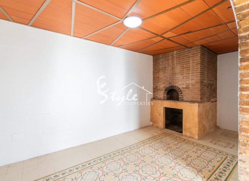 Resale - Villa - Torrevieja - Orihuela costa