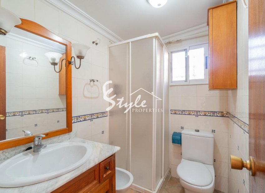Resale - Villa - Torrevieja - Orihuela costa